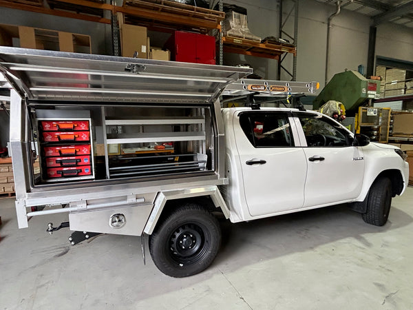 Rolacase Canopy_Service Body Shelving 1